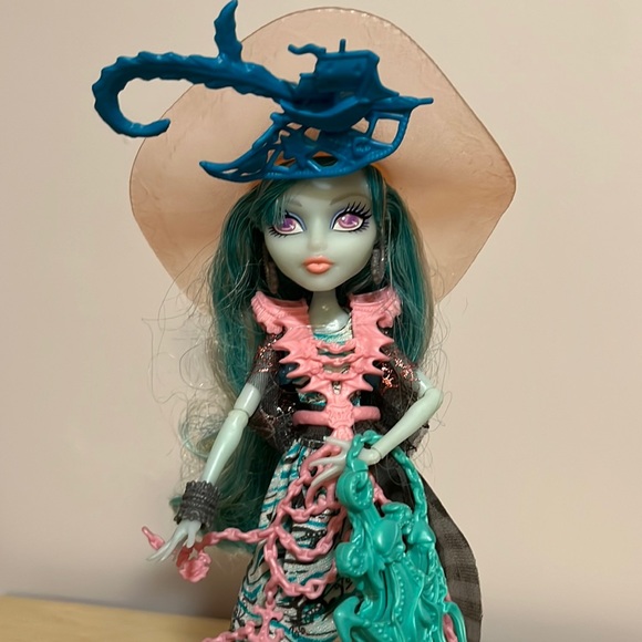 monster high Toys Monster High Haunted Student Spirits Vandala